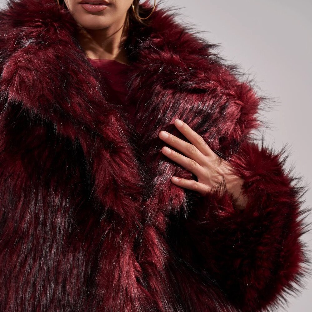 New Micas Burgandy faux-fur coat - Picture 3 of 13